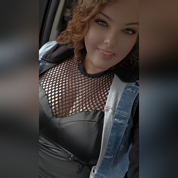 Meet your Posher, Leyna - Picture 14 of 14